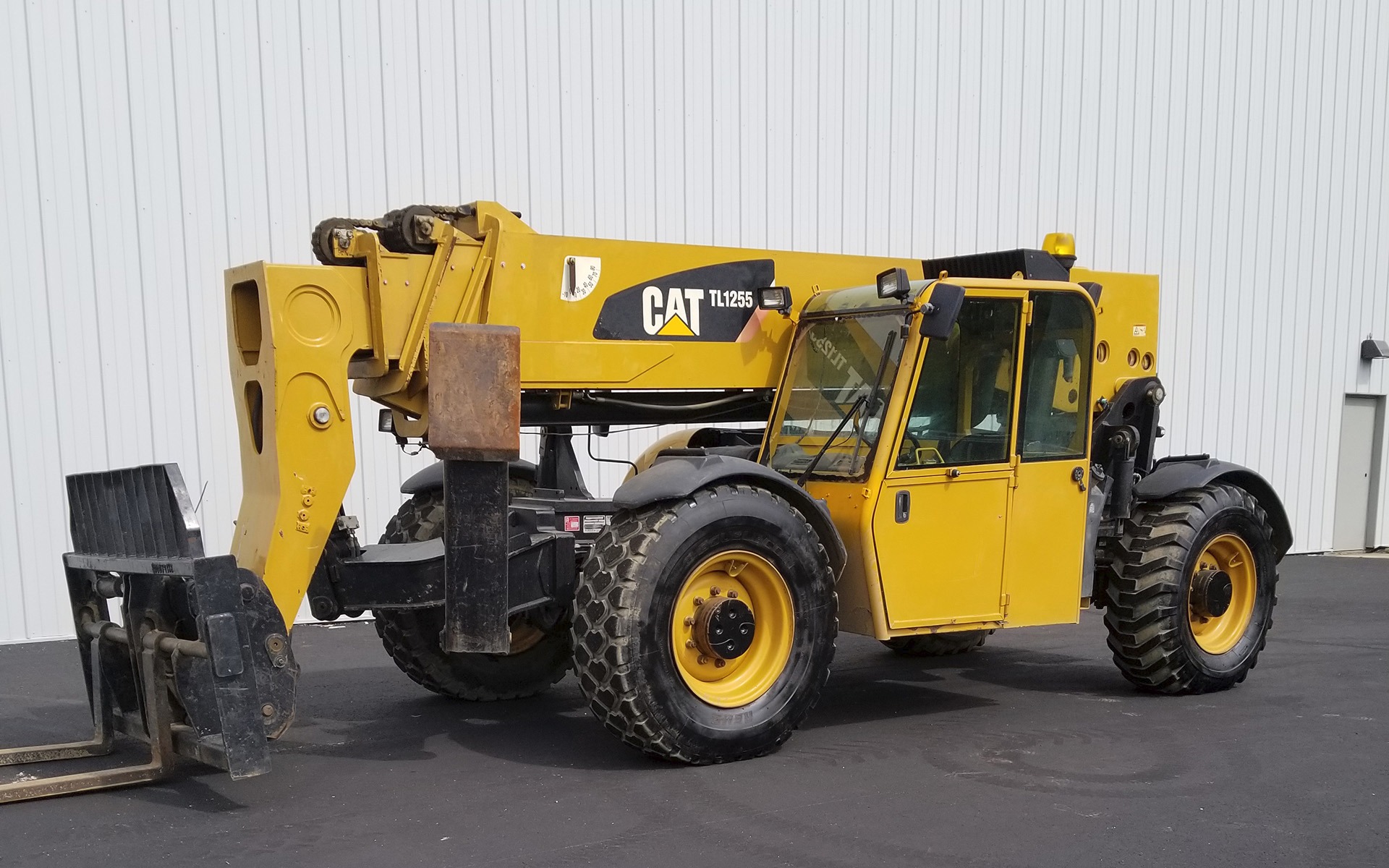 Used 2009 CATERPILLAR TL1255  | Cary, IL