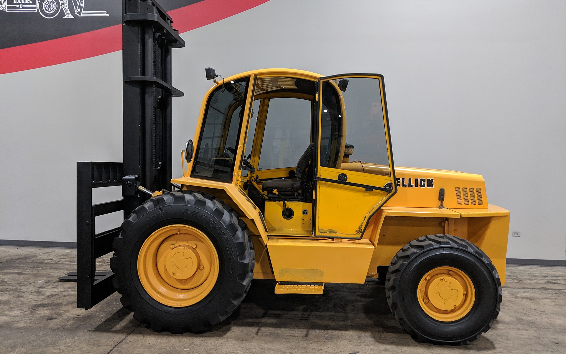 Used 2005 SELLICK S100  | Cary, IL