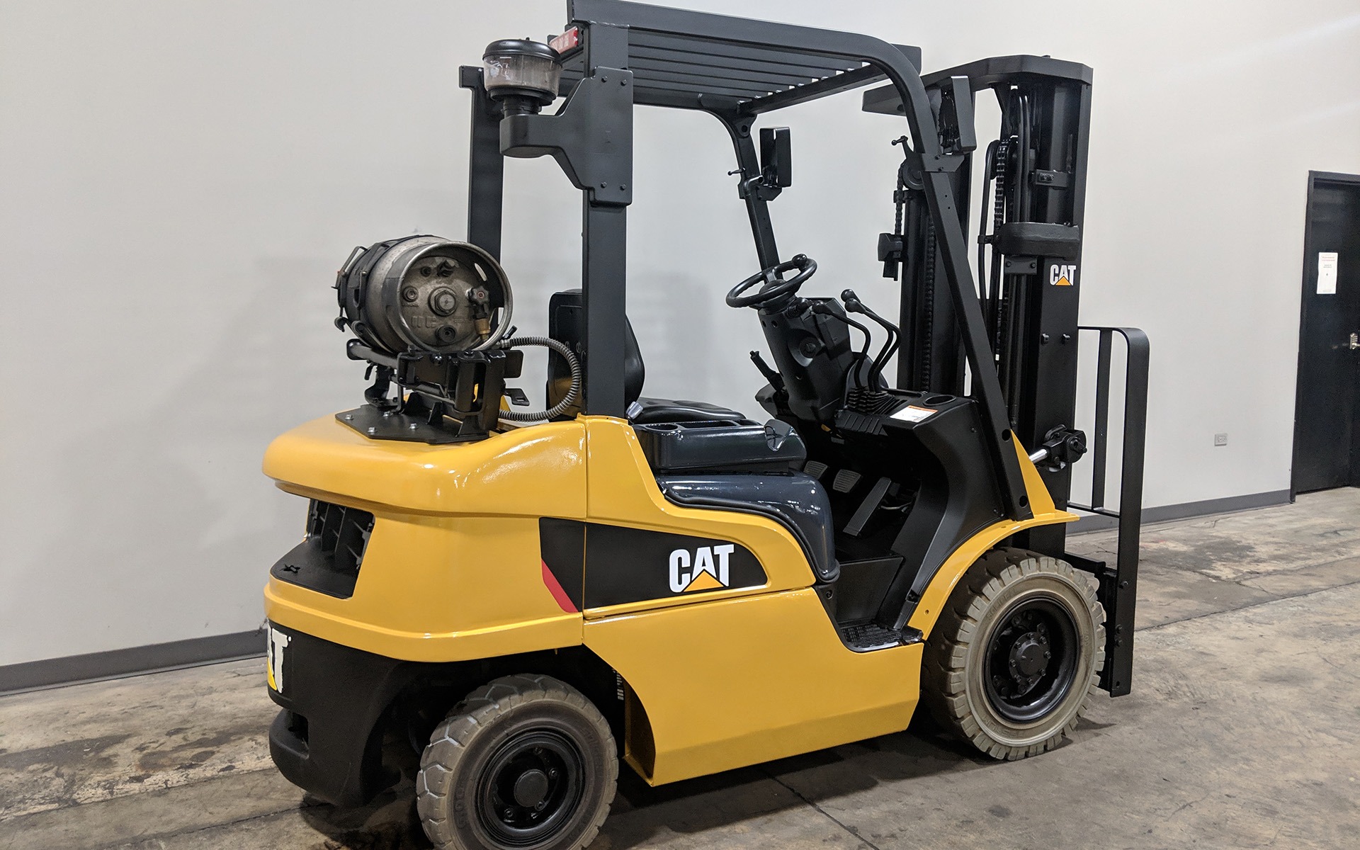 Used 2015 CATERPILLAR GP25N  | Cary, IL