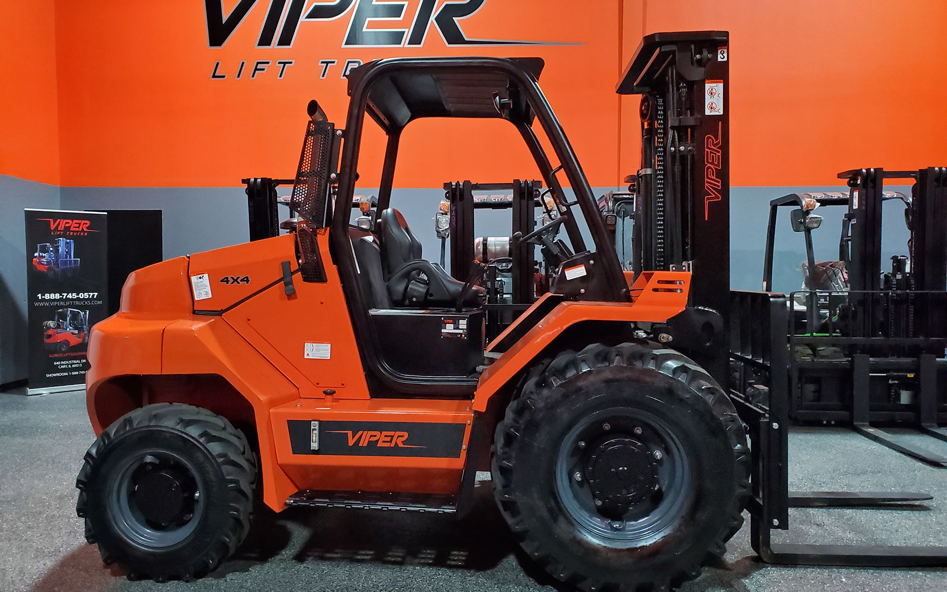 New 2023 VIPER RT80  | Cary, IL