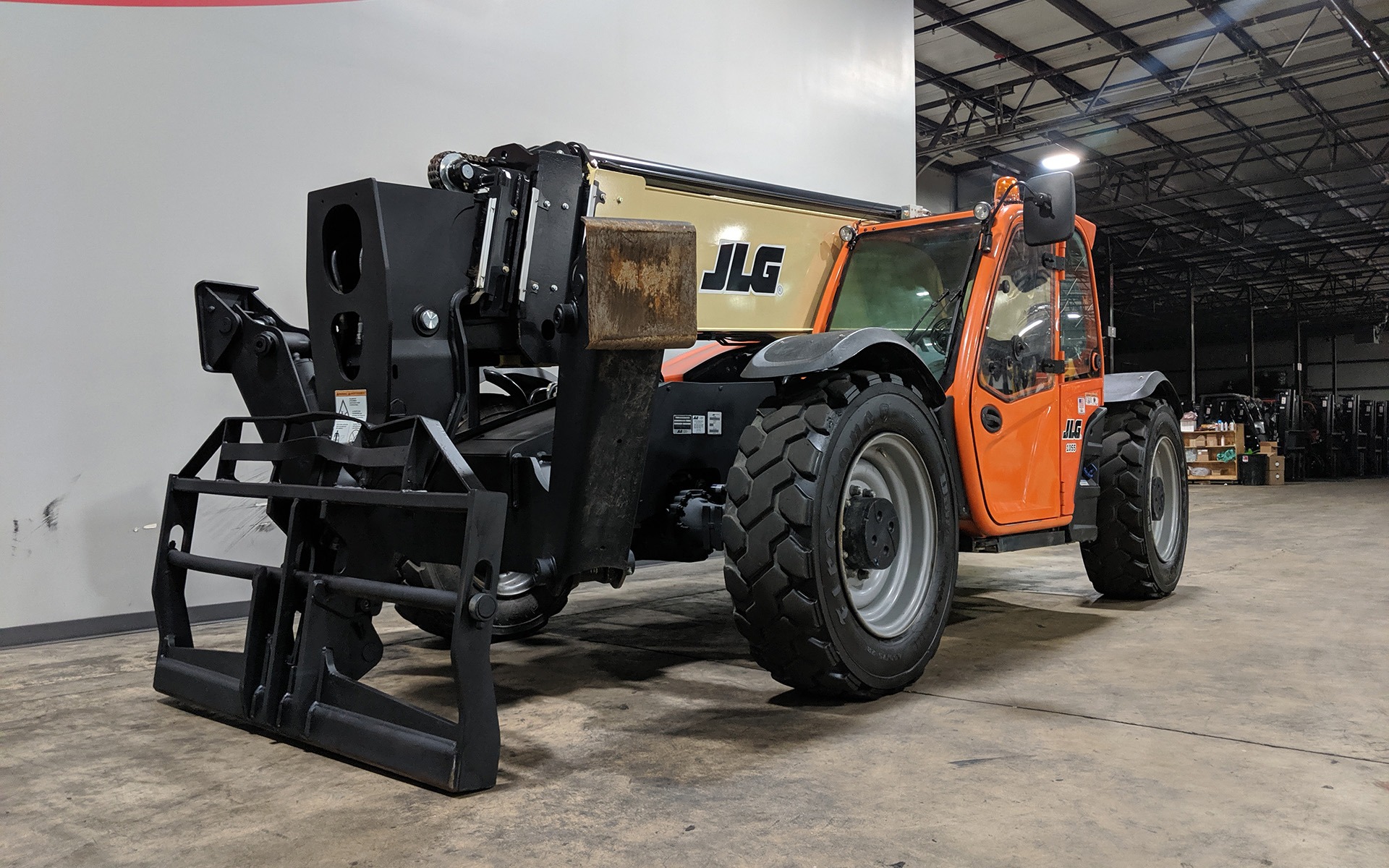 Used 2017 JLG 1055  | Cary, IL
