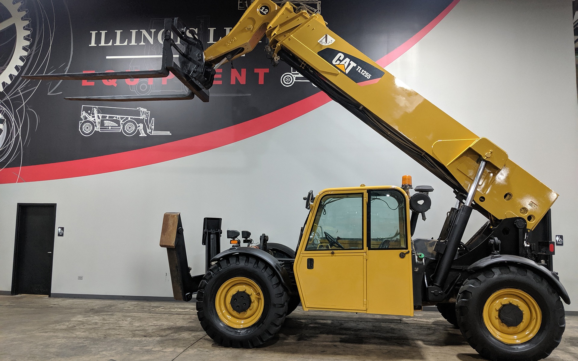 Used 2008 CATERPILLAR TL1255  | Cary, IL