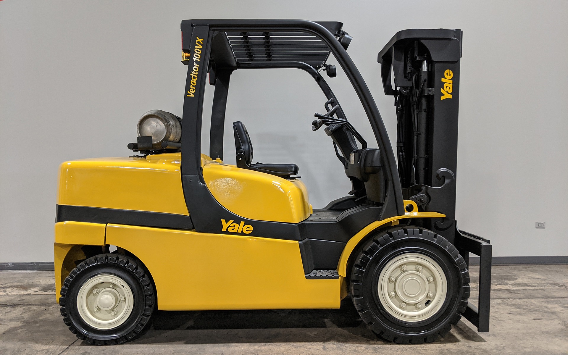 Used 2011 YALE GLP100VX  | Cary, IL