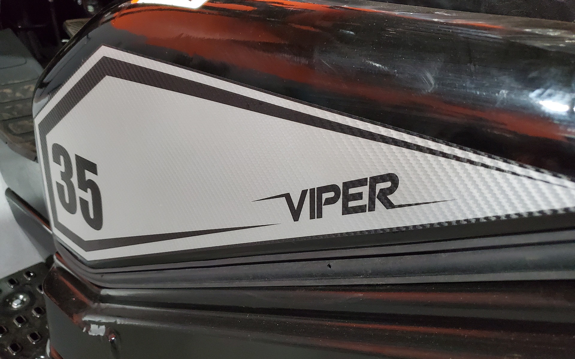 New 2023 VIPER FY35  | Cary, IL