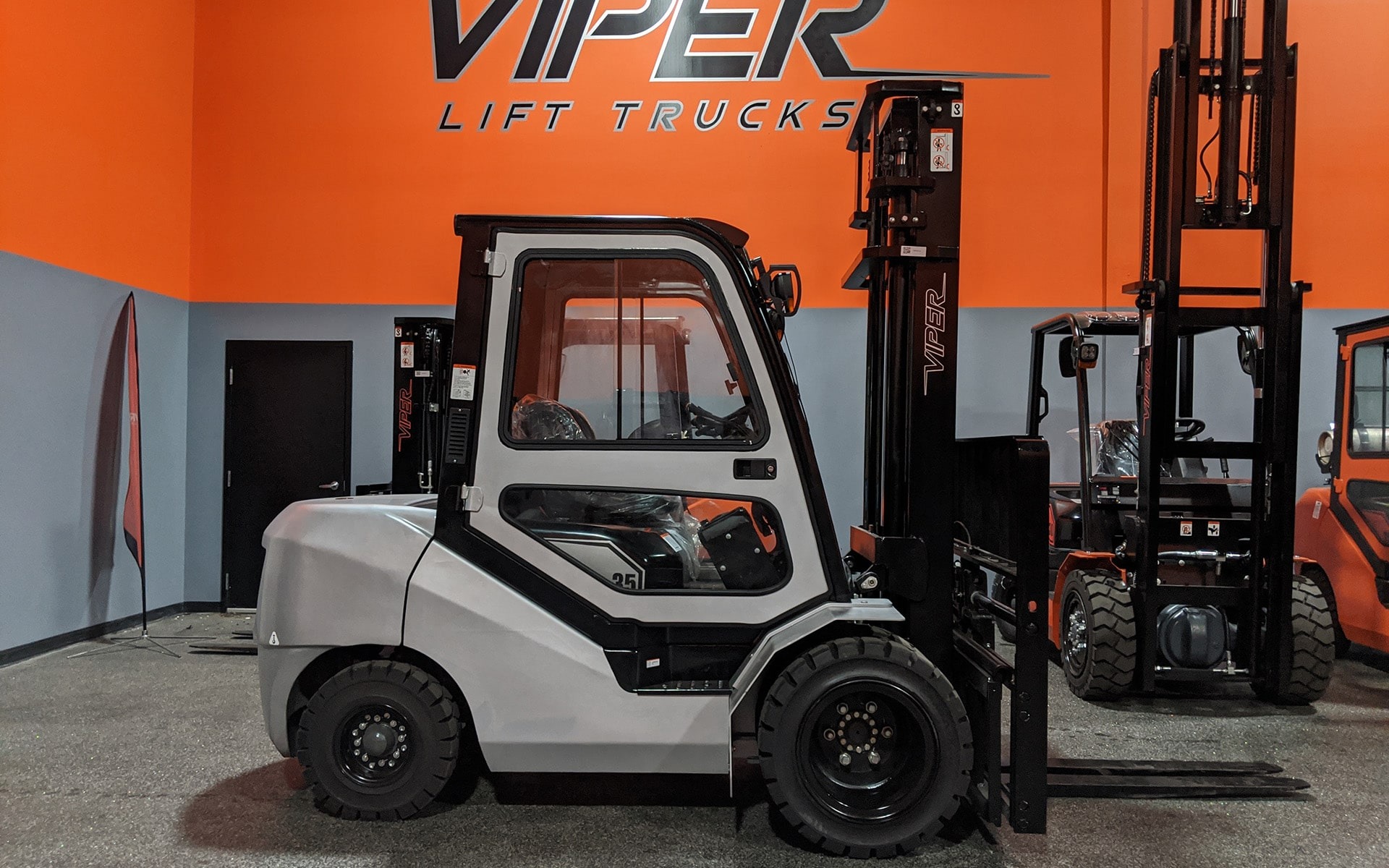 New 2023 VIPER FD35  | Cary, IL