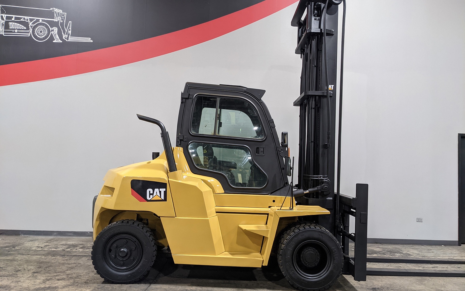 Used 2016 CATERPILLAR DP70N  | Cary, IL