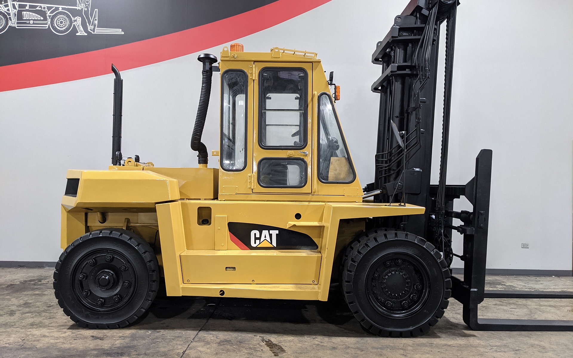 Used 2004 CATERPILLAR DP115  | Cary, IL