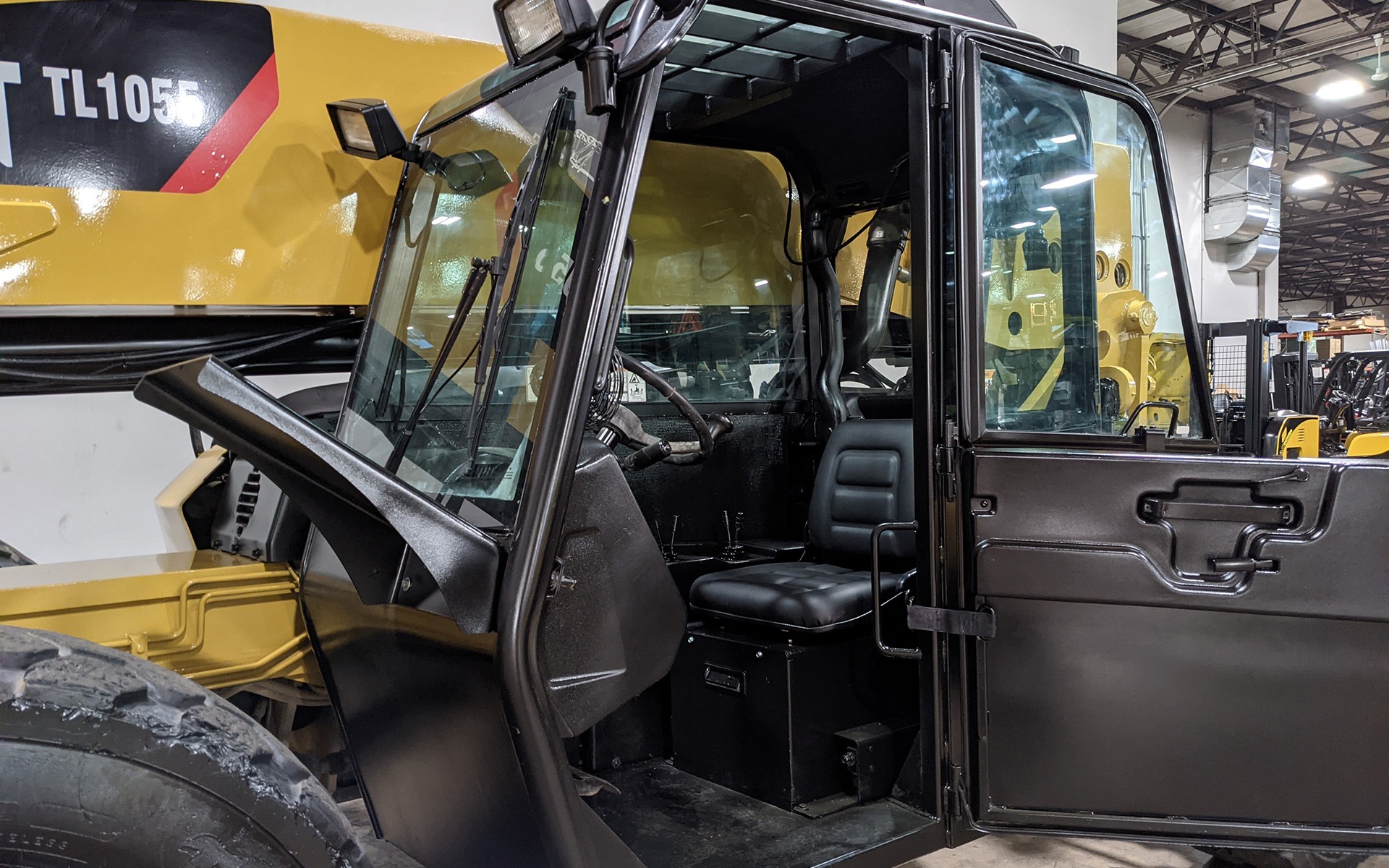 Used 2015 CATERPILLAR TL1055C  | Cary, IL
