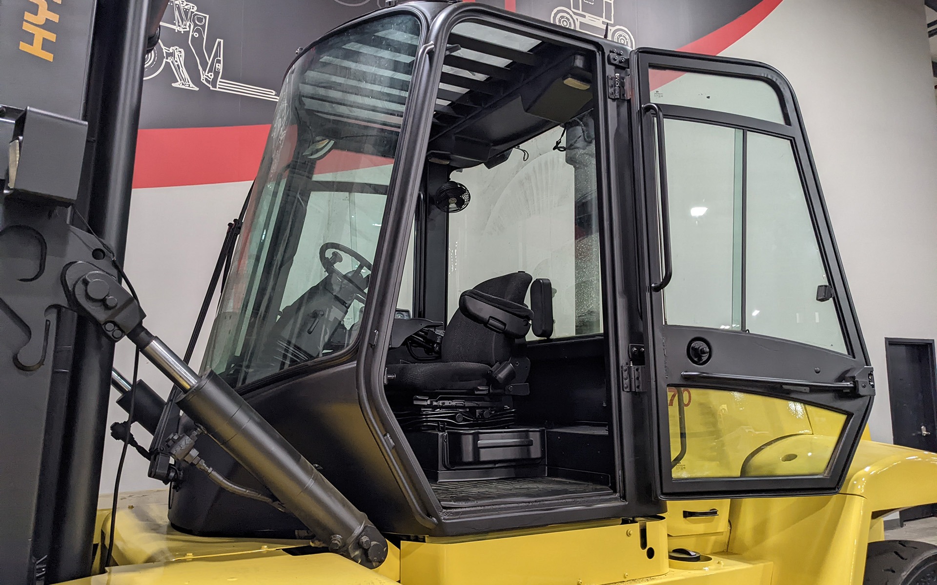 Used 2002 HYSTER H170HD  | Cary, IL