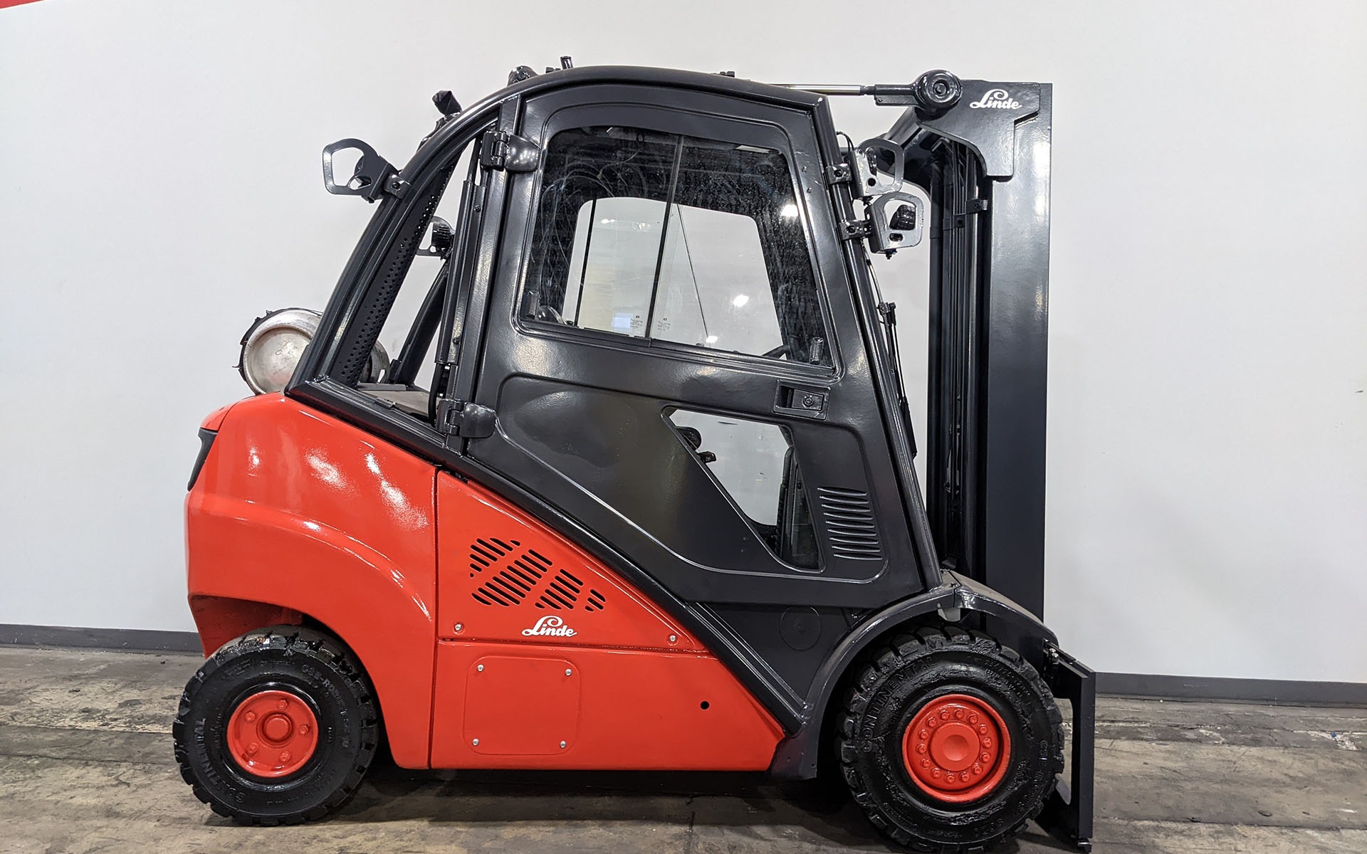 Used 2017 LINDE H30T  | Cary, IL