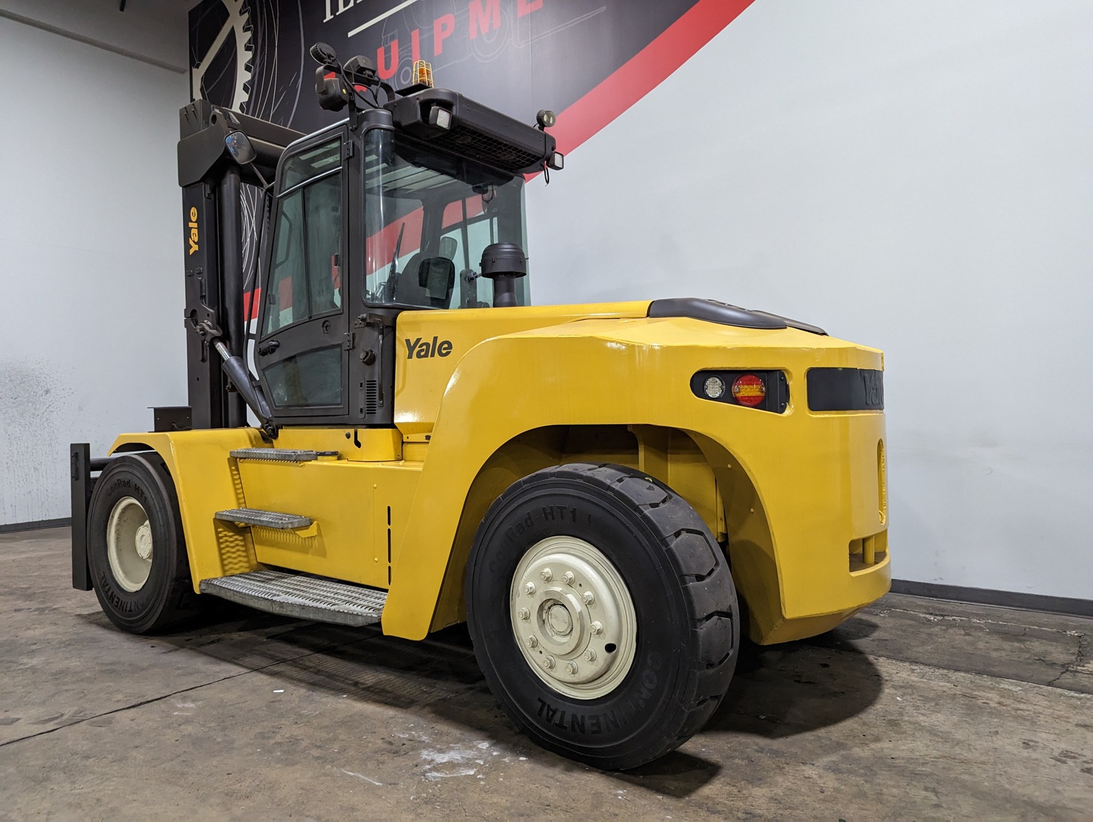 Used 2016 YALE GDP300EC  | Cary, IL