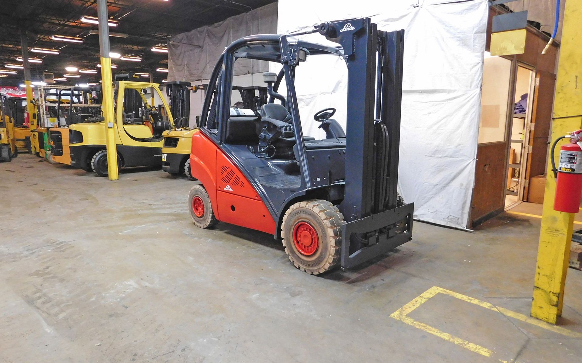 Used 2009 LINDE H25T  | Cary, IL