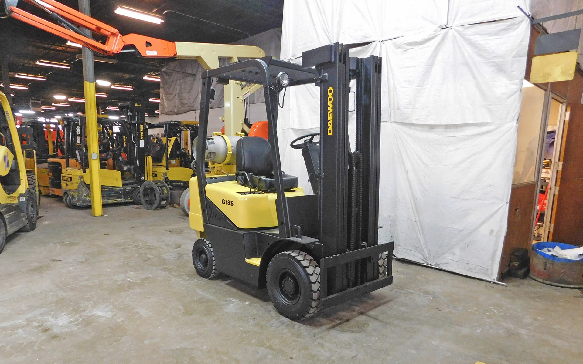 Used 2000 DAEWOO G18S-2  | Cary, IL